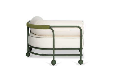 One seater - right hand side